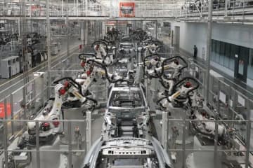 胡潤製造業外資系企業対中投資トップ30、自動車製造業が4割