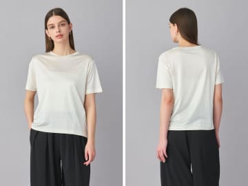 モノトーンでカジュアルすぎない、大人のTシャツスタイルに