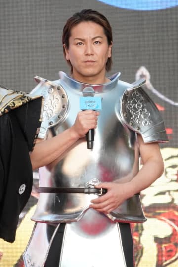 「僕って…」狩野英孝、まさかの人気アイドルグループ入りを告白？→「推します！」「幻の6人目」など反響