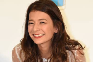 《カンペが出て…》38歳“おバカキャラ”タレントがフジ伝説番組のヤラセ告発…いまだ続くテレビの“捏造”
