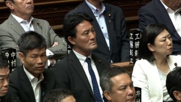 衆・財務金融委員長の解任可決　後任は立憲・阿久津幸彦氏に