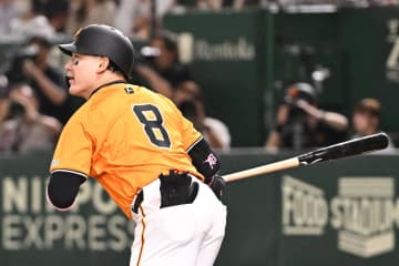【巨人】丸佳浩「俺も頑張んなきゃなって」小林誠司の〝真剣犠打〟に奮起
