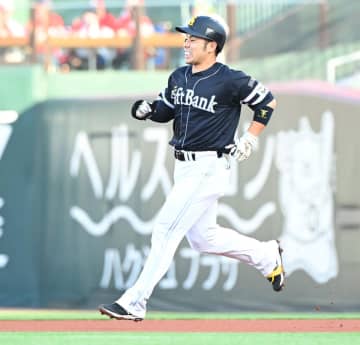 【ソフトバンク】小久保監督が欠場の近藤健介について「すぐには難しい」