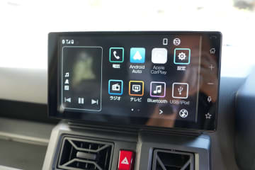 [みんなのケータイ]僕は「Apple CarPlay」 ではなく「Android Auto」派です