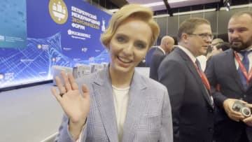 「ロシアへようこそ」プーチン大統領の長女とされる内分泌学者のマリヤ・ボロンツォワ氏が流ちょうな日本語でインタビュー　ロシア第二の都市サンクトペテルブルク開催中の国際会議