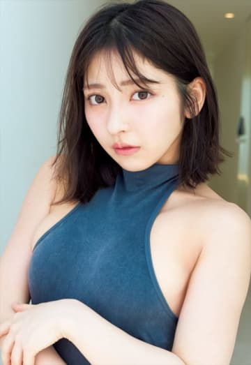 アイドルユニット「#2i2」十味、大人の色香あふれるグラビアで無敵の美しさを発揮
