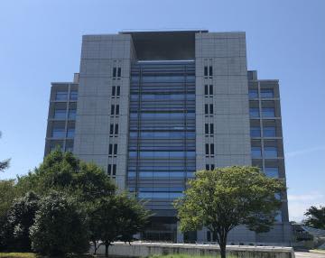 茨城・坂東市汚職　契約節目ごとに授受　現金や中古車