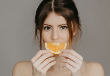 肌を変えるのは、習慣だった！30代女性の"5つの地味ケア"がすごかった　30代から効く"続ける美容"のコツ