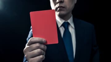 税務署「ペナルティです」…やり手の税務調査官が“ギリギリ5万円未満の領収書”に目をつけるワケ【税理士が警告】