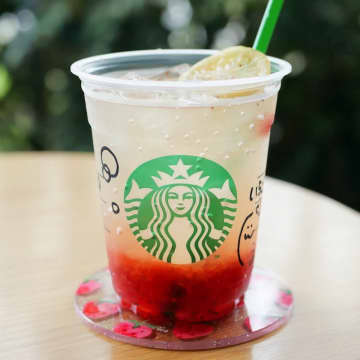 【スタバ】リフレッシュに「チラックスソーダ」飲んでみて