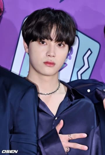 “THE BOYZ脱退”チュ・ハンニョン、本人は否定も…性売買疑惑で警察に告発