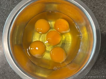 血が混じった卵、捨てる？食べられる？　卵の専門団体の回答は…