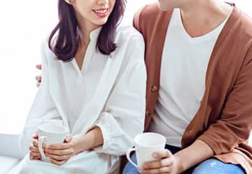 「婚期を逃しそう…」5歳下の彼に、結婚話ができない30歳女の切実な悩み