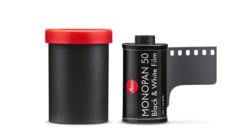 ライカ初の35mmモノクロフィルムを発表。35mm判写真へのオマージュとして幅広いスペクトル感度を備える高解像度