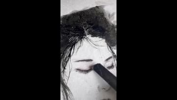スパナで描く水墨画　中国重慶の整備士の「機械油アート」