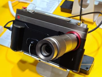 日本発売中のnubia Z70 Ultraにも変態カメラキットがあった（スマホ沼）