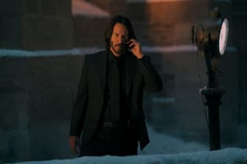 ジョン・ウィックの姿解禁！　“イヴ”アナ・デ・アルマスと対峙も『バレリーナ：The World of John Wick』場面カット