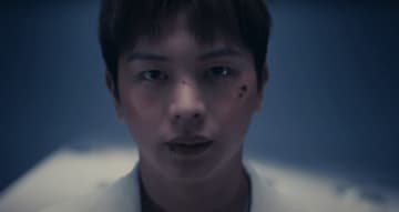 BTOB ソンジェ、タイトル曲「今になって」MV公開…感性あふれる歌声に注目
