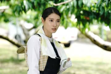 土屋太鳳、映画『盤上の向日葵』で坂口健太郎＆渡辺謙と初共演　原作には登場しない元婚約者役