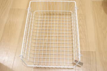 ダイソーマニアがリピ買い確定！重ねるだけで立派な家具に変身！売り切れが早そうなバスケット