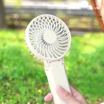オウルテックのハンディファン「OWL-HF07」発売、最長20時間稼働でモバイルバッテリーにもなる