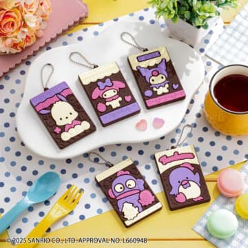 サンリオのキャラパキがミラーに♡リアル可愛い新作が登場！