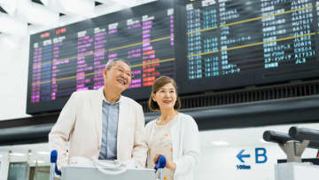 「定年後、夫婦で世界旅行」の夢が絶望へ…50代夫が糖尿病の合併症で人工透析に→60代現在、「最高の復讐です」と笑うワケ