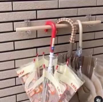 セリア、ダイソー｜整理収納アドバイザーもおすすめ！使いやすく片付けやすいプチプラ傘収納アイテム4選