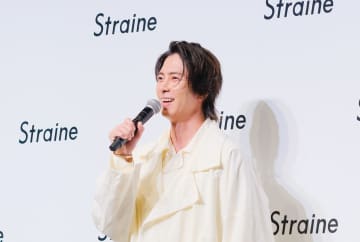 山下智久「ほぼシャワー上がりです」前髪ありのオフショットを公開 “オンとオフ”でのヘアセットのこだわり明かす
