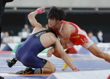 グレコ82キロ級吉田が2連覇　レスリング全日本選抜