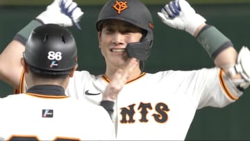 巨人がセ・リーグで“1人勝ち”　今季初スタメンの小林誠司が躍動