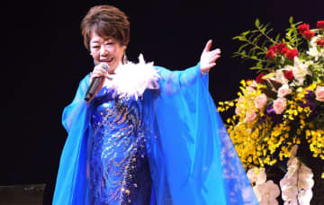 77歳・秋元順子　恒例のバースデーコンサートを開催「本当に感謝でございます」
