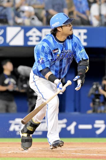 【DeNA】宮崎敏郎、通算5本目3年ぶりの三塁打　「自分のスイングをする」