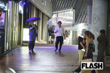 “人たらし”伊勢谷友介　韓国原作ネトフリ“喧嘩ドラマ”打ち上げで見せた「スタッフにペコペコ」気さく姿
