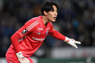 飛び出し不発→失点も「落ち着いていた証」　町田GK谷晃生の新境地…一発退場の教訓と成長