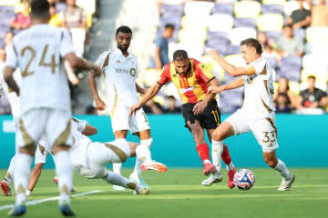 チュニジアの雄・エスペランスが初勝利！　ジルー、ロリスら擁するLAFCは後半ATに痛恨のPK失敗、クラブW杯敗退決定