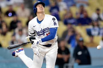 乱闘騒ぎの大荒れの試合 大谷翔平3試合ぶりの安打もまたしても報復死球 山本由伸は今季6敗目