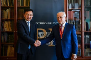 新華社の傅華社長、ロシア新聞社長と会談