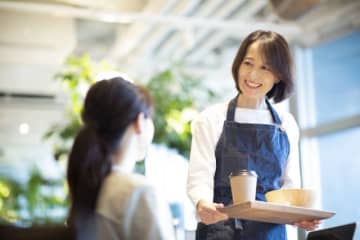 【2026年変更】106万円の壁撤廃で、60歳以降の「180万円の壁」はどう変わる？