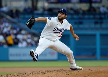 ドジャース、指揮官不在も逆転勝利　大谷翔平が適時打含む3出塁で勝利貢献　左腕カーショーは無傷の3連勝