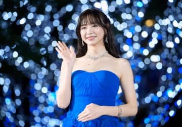 森香澄、誕生日会での“姉妹ショット”を公開。「仲良し姉妹素敵」「ほっこりする」とファン歓喜
