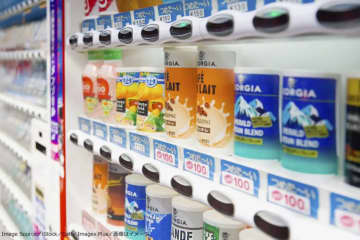 出てきたもの見て愕然…　約6割が経験している「自販機」での失敗とは？