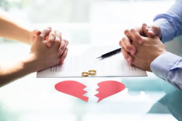離婚した方がいい夫婦の特徴７つ…限界を超えた関係に見られる共通点