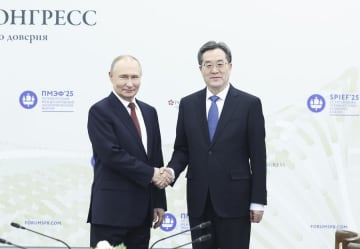 丁薛祥副総理、プーチン大統領と会談