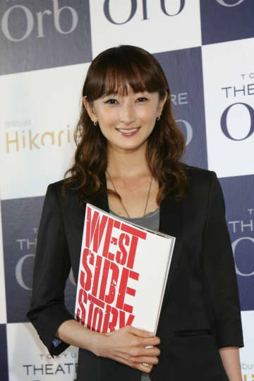 「つ…つらそう！！」花總まりのトレーニング姿にSNS驚愕「見ているだけでお腹がつりそう」「見習わなくては」