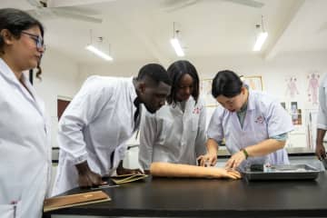 中医学を志すアフリカ人留学生　中国湖南省