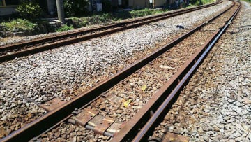 小田急線　藤沢本町駅で人身事故　一時運転見合わせ、8900人に影響