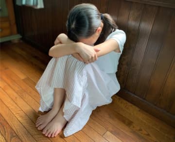 祖母に「時計を盗んだ」と疑われ、友人には「お金持っていった？」と言われた女性の悲しい記憶【後編】