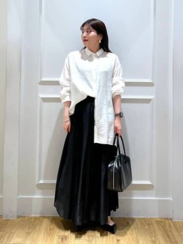 白シャツはこう着てマンネリ回避！マネすればおしゃれ上級者見え♡大人のこなれスタイル