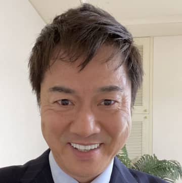 「下ネタはキモいぞ」田原俊彦の発言炎上中、高知東生のSNS"意味深投稿"に共感の声続出　「真ん中の足」発言に波紋